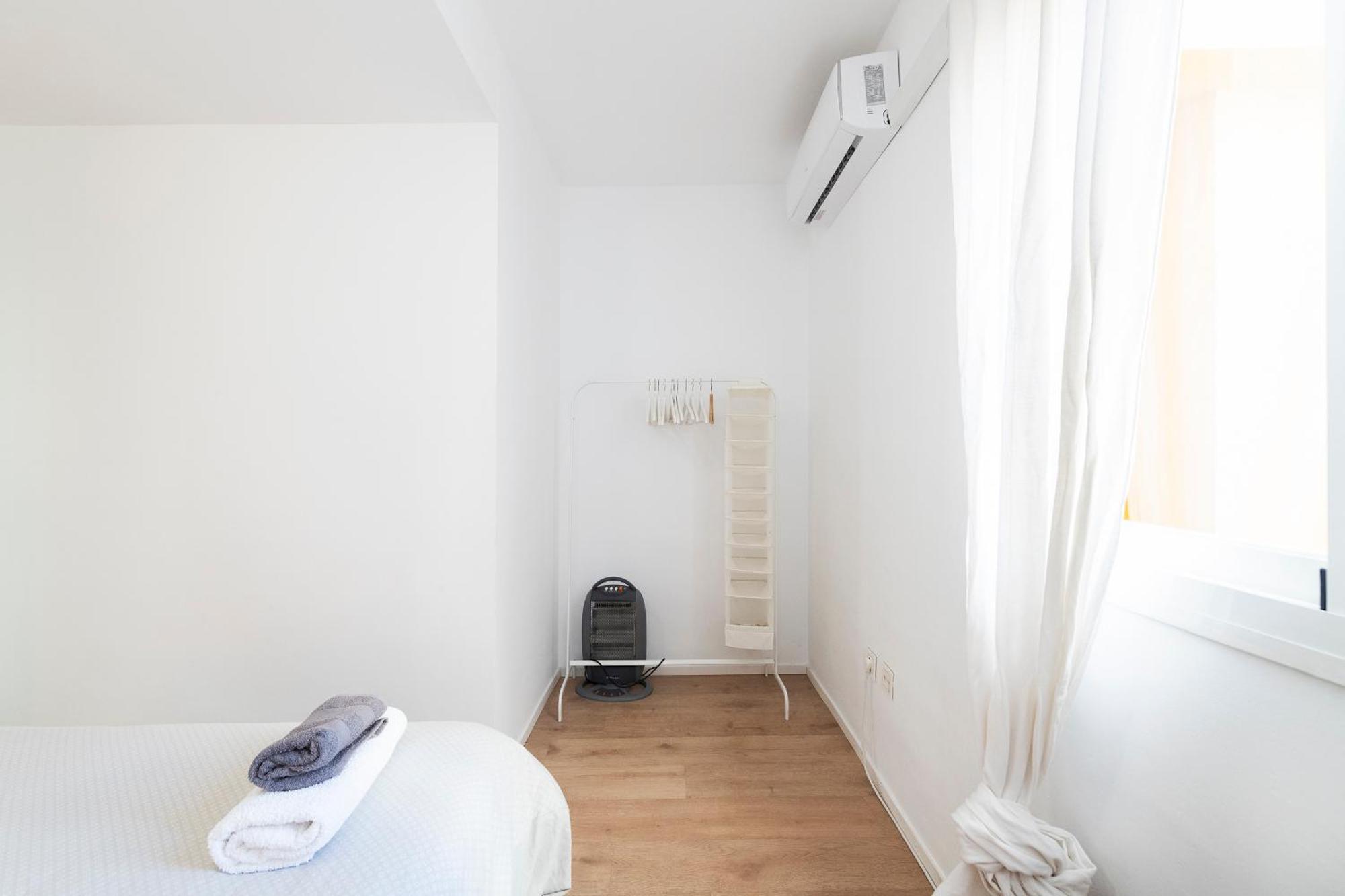 Duplex Victoria By Dossan Apartment Malaga Exterior photo